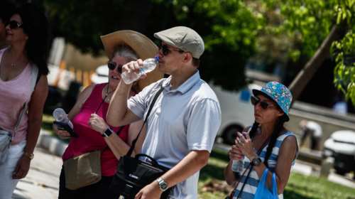 Κλέων: Ένας από τους χειρότερους καύσωνες των τελευταίων 30 ετών– Νέο έκτακτο δελτίο της ΕΜΥ, 43°C από την Πέμπτη