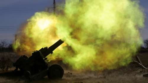 Γερμανία: Ουκρανοί στρατιωτικοί θα εκπαιδευτούν στη χρήση αυτοκινούμενων βαρέων πυροβόλων