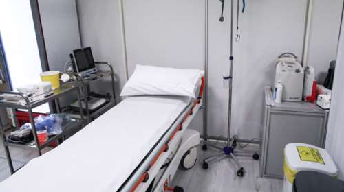 Lamda Development: Στη διάθεση της Πολιτείας για εμβολιασμούς το Ελληνικό Κέντρο Ξιφασκίας