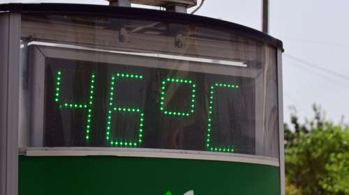 Καύσωνας: Μέχρι και 46 βαθμούς θα φτάσει η θερμοκρασία - Πολύ υψηλός ο κίνδυνος πυρκαγιών [χάρτες]