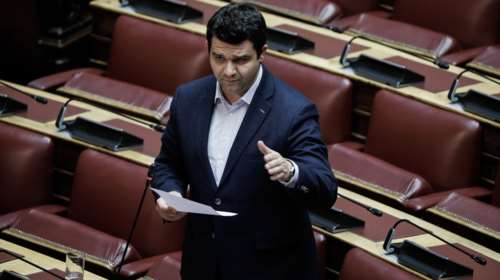 Οργή ΝΔ για τον βουλευτή ΣΥΡΙΖΑ, Μάριο Κάτση - Το σχόλιο με το &quot;ξεπλένουν σεξισμό οι φίλοι παιδοβιαστών&quot;