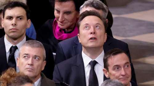 Ο Ίλον Μασκ στη Νοτρ Νταμ: Το βίντεο μέσα από τον ναό - Μεγαλοπρεπής καθεδρικός