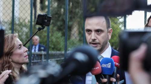 Δικηγόρος Μίχου για Κολωνό: Η μάνα γνώριζε για τους βιασμούς και εκβίαζε τον 53χρονο μαστροπό