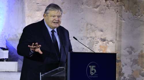 Γιατί ειδικά ο Ευάγγελος Βενιζέλος ενόχλησε το Μέγαρο Μαξίμου - Περισσότερο από την παρέμβαση Καραμανλή