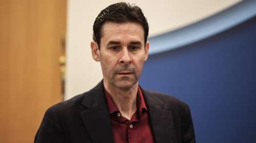 Ξαναβγαίνει στο σφυρί η πολυτελής κατοικία του Βασίλη Τσιάρτα στο Μαρούσι