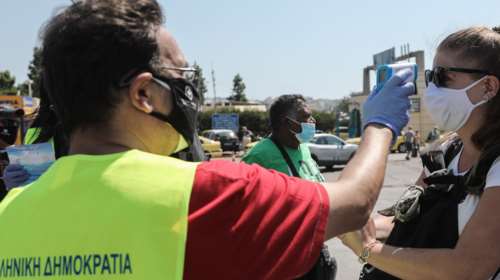 Κορονοϊός: Η εικόνα στην Ελλάδα από την αρχή της πανδημίας - Πόσα κρούσματα είναι ενεργά, πόσα τα εισερχόμενα [Πίνακες]