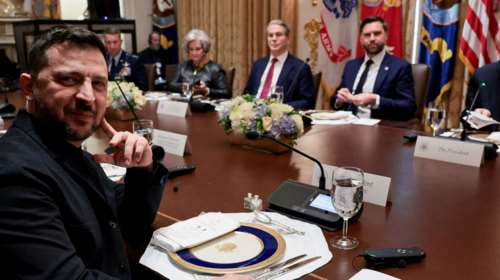 Financial Times: Ο Τραμπ πίεζε τον Ζελένσκι να αποδεχθεί τους όρους της Ρωσίας - Του έλεγε ότι ο Πούτιν απειλεί να &quot;καταστρέψει&quot; την Ουκρανία