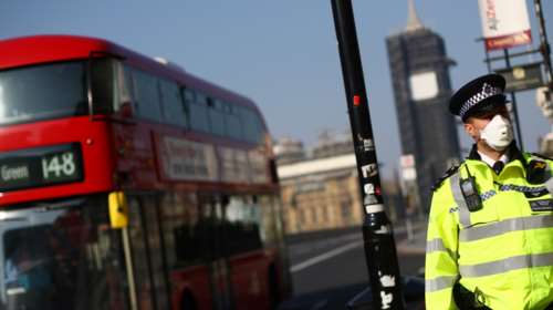 Κορονοϊός: "Καμπανάκι" ειδικών για την πρόωρη άρση των μέτρων - Κίνδυνος για δεύτερη φάση της επιδημίας