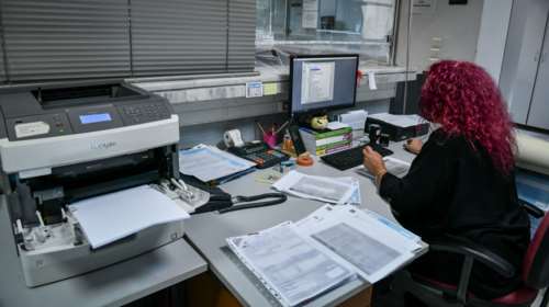 Ερχεται μπόνους ως 3.000 ευρώ για όσους καταγγέλλουν φοροδιαφυγή