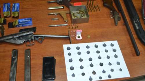 Ηράκλειο: Είχε συλλογή από αρχαία νομίσματα κωνσταντινάτα και μίνι οπλοστάσιο