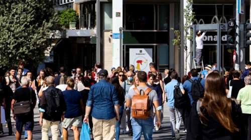 Γώγος: Ποιοι πρέπει να κάνουν τέταρτη και πέμπτη δόση - Ο κορονοϊός είναι εδώ, δεν εξαφανίστηκε