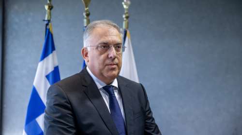 Απάντηση Θεοδωρικάκου στη χήρα Καραϊβάζ: Μπορεί να με συναντήσει όποια στιγμή επιθυμεί - Οι έρευνες συνεχίζονται