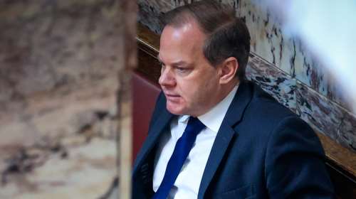 Τέμπη: Παραπέμπεται στο Δικαστικό Συμβούλιο ο Κώστας Αχ. Καραμανλής με 157 &quot;ναι&quot;