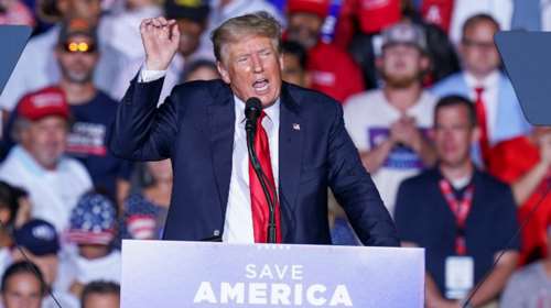 Νέο βιβλίο &quot;φωτιά&quot; για τον Τραμπ από την πρώην εκπρόσωπο Τύπου Στέφανι Γκρίσαμ