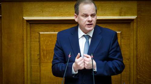 Καραμανλής για Τέμπη: &quot;Οι εικόνες που αντίκρυσα δεν θα σβηστούν ποτέ από τη μνήμη μου - Οφείλουμε την αλήθεια&quot;