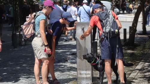 Καύσωνας: Στους 43,2 το ρεκόρ της θερμοκρασίας την Παρασκευή - Ποιες περιοχές &quot;ψήθηκαν&quot; [βίντεο]