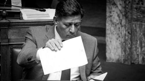 ΣΥΡΙΖΑ για παραίτηση Βαρβιτσιώτη: Με καθυστέρηση έξι ημερών αποφάσισε να δείξει την ελάχιστη ευθιξία