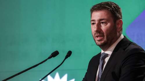 ΠΑΣΟΚ - ΚΙΝΑΛ: Ξεπέρασε κάθε όριο η προσπάθεια της ΝΔ να υποβαθμίσει την απόπειρα παγίδευσης του κινητού του Ν. Ανδρουλάκη