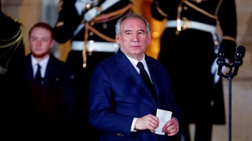 Γαλλία: Προς κατάρρευση η κυβέρνηση μετά την ψήφο εμπιστοσύνης που ανακοίνωσε ο Μπαϊρού - &quot;Οχι&quot; από την αντιπολίτευση