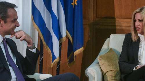 Δημοσκόπηση &quot;καμπάνα&quot; για Γεννηματά: Ο Μητσοτάκης κερδίζει την μάχη του Κέντρου - &quot;Σαρώνει&quot; στους ψηφοφόρους του ΚΙΝΑΛ