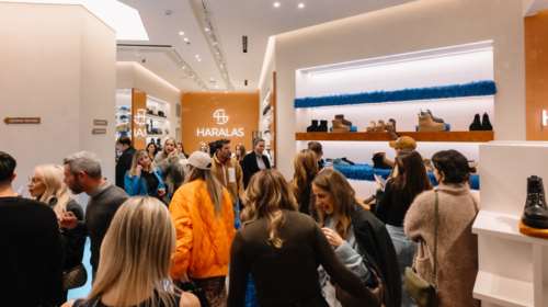 Η UGG παρουσιάζει τη συλλογή New Heights στο ολοκαίνουργιο κατάστημα Haralas στο River West