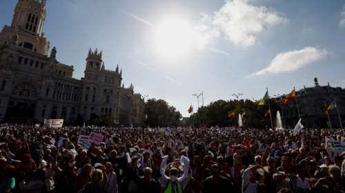 Ισπανία: Μαζική διαδήλωση στη Μαδρίτη για την υπεράσπιση του περιφερειακού συστήματος δημόσιας υγείας
