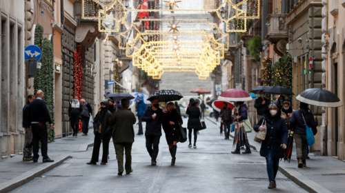 Ιταλία: Ολοταχώς προς νέο σκληρότερο lockdown ενόψει Χριστουγέννων