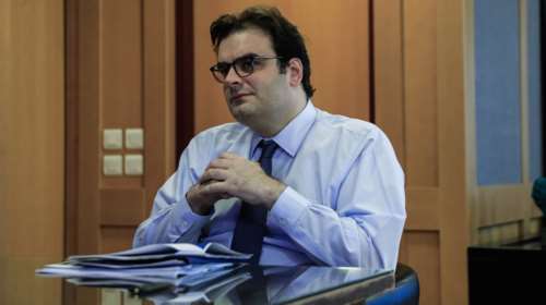 Ο Πιερρακάκης παρουσιάζει το νομοσχέδιο για τα μη κρατικά πανεπιστήμια