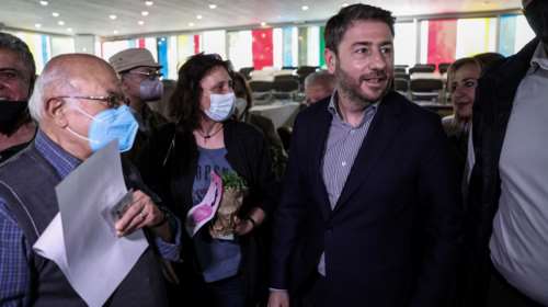 Ανδρουλάκης: Θα ρυθμίσουμε όλα μας τα δάνεια μέχρι τελευταίας δεκάρας- Πήραμε ψήφο εμπιστοσύνης