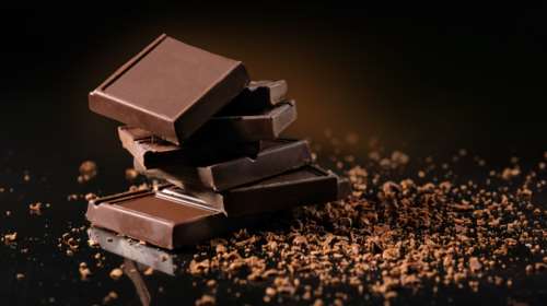 Νέα έρευνα: Γιατί πρέπει να τρώμε καθημερινά σοκολάτα - Τα 5+1 οφέλη για την υγεία