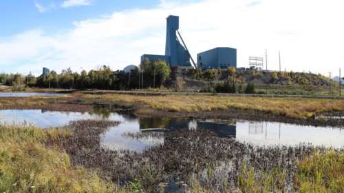 Παγιδεύτηκαν στα έγκατα της γης 39 εργάτες ορυχείου στον Καναδά