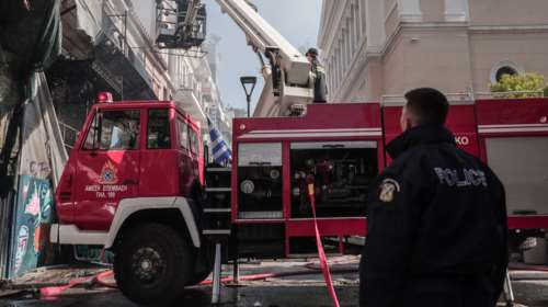 Φωτιά σε ξενοδοχείο στη Λιοσίων: Άνδρας εντοπίστηκε νεκρός σε δωμάτιο