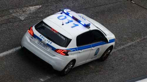 Μπαράζ ληστειών σε βάρος ανηλίκων στην Αθήνα - Τρεις ληστείες μέσα  σε δυο ώρες και σε διαφορετικές περιοχές της Αθήνας