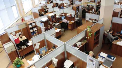 Τσουνάμι καταβολών την Μ. Εβδομάδα: Πότε πληρώνονται Δώρο Πάσχα, συντάξεις και επιδόματα