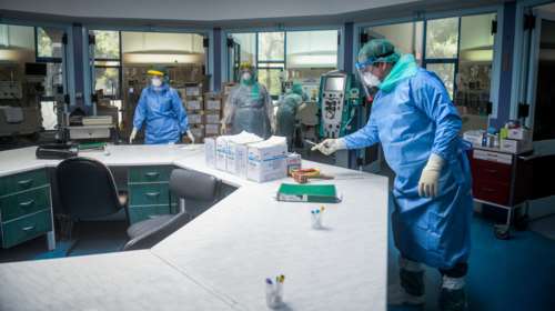 Σοκ στη Μαγνησία: Εσπασε το φράγμα των 200 νεκρών από κορονοϊό - Νοσηλεύεται έγκυος που βγήκε θετική