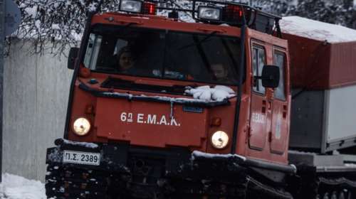 Τραγωδία στην Ανθούσα: Νεκρή 24 ώρες γυναίκα στο σπίτι της  – Δεν μπορούν να το προσεγγίσουν λόγω του χιονιού