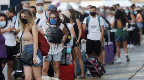 Μετάλλαξη Δέλτα: Φόβοι για κορύφωση της πανδημίας στις 12 Αυγούστου - Ποιες περιοχές βρίσκονται ένα βήμα πριν το &quot;κόκκινο&quot;