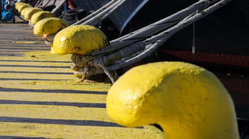 Δένουν κάβους τα πλοία στα λιμάνια: 48ωρη Απεργία της ΠΝΟ από την Τετάρτη 10 Νοεμβρίου