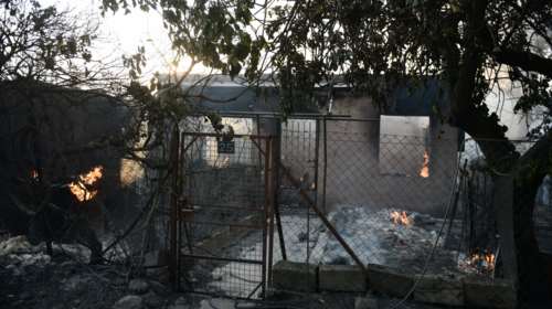 Εκπρόσωπος πυροσβεστικής: Δυο πυρκαγιές στην Πεντέλη ξεκίνησαν σχεδόν ταυτόχρονα