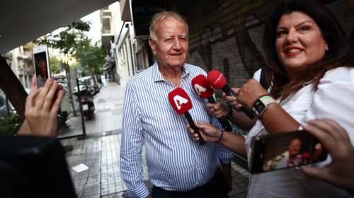 Εκλογές ΣΥΡΙΖΑ: Αισιόδοξος ο πατέρας του Στέφανου Κασσελάκη - Πιστεύω ότι θα εκλεγεί πρόεδρος