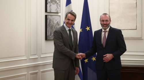 Συνάντηση Μητσοτάκη με τον πρόεδρο του Ευρωπαϊκού Λαϊκού Κόμματος Μάνφρεντ Βέμπερ- Συζήτησαν για το μέλλον της ΕΕ