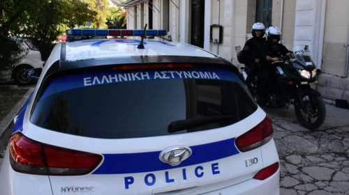 Κρήτη: 39χρονος μέθυσε 17χρονη και ο αδερφός της με την παρέα του τον έστειλαν στο νοσοκομείο - Συνελήφθησαν όλοι