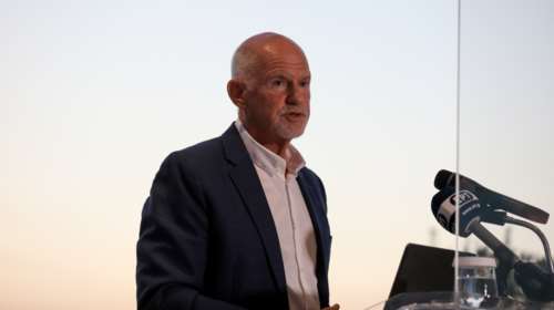 Εξιτήριο για τον Γιώργο Παπανδρέου μετά την επέμβαση τοποθέτησης βηματοδότη