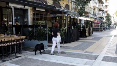 Έρχεται νέο πακέτο μειώσεων σε ΦΠΑ για εστίαση, αεροπορικά και ακτοπλοϊκά εισιτήρια