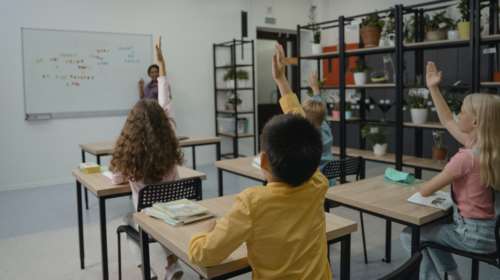 Τζανάκης: Τουλάχιστον 300 με 500 παιδιά θα νοσηλευτούν - Να εξεταστεί η τηλεκπαίδευση και η ελαστικότητα στις απουσίες