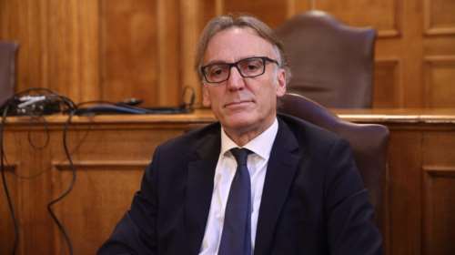 Εξεταστική για Τέμπη: Αρνείται να υπογράψει την κατάθεσή του ο CEO της Hellenic Train - Η αντίδραση Μαρκόπουλου