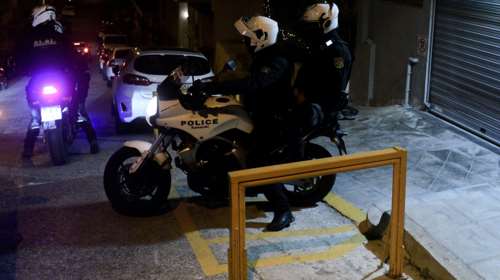 Χτύπησαν φαρμακοποιό στα Πετράλωνα και προσπάθησαν να τη ληστέψουν - Δύο συλλήψεις