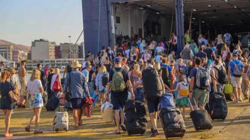 Κορονοϊός: Μικρή μείωση στη θετικότητα, αλλά 39 θάνατοι και 38 διασωληνωμένοι