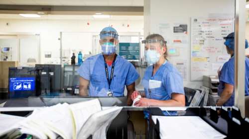 Ο κορονοϊός συνδέεται με αυξημένο κίνδυνο έως κατά 43% νέας αυτοάνοσης ασθένειας