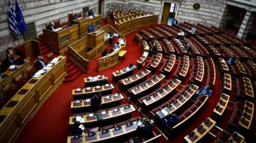 Βουλή: Ψηφίστηκε το νομοσχέδιο για τις αυτοδιοικητικές εκλογές - Τέλος η απλή αναλογική